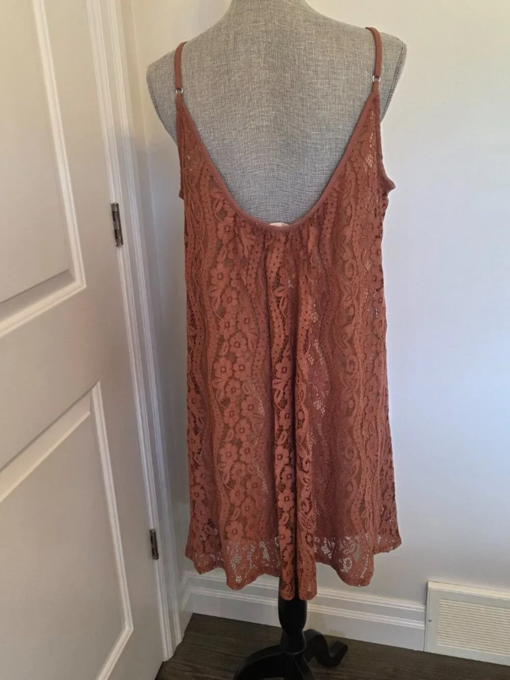 Lovestitch lace camisole style dress rusty brown colour spagetti strap size m/l - Picture 4 of 7